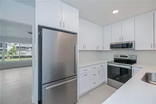 352 Oak St, Englewood, FL 34223 - Photo 18