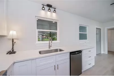 352 Oak Street, Englewood, FL 34223 - Photo 28