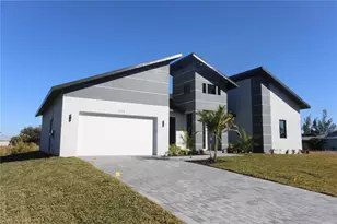 9574 Salt Lake St, Port Charlotte, FL 33981 - Photo 4