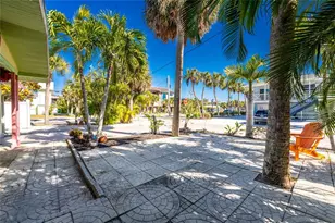 90 Wilhelm Dr, Englewood, FL 34223 - Photo 44