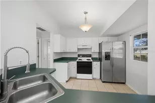 5084 White Ave, Port Charlotte, FL 33981 - Photo 12