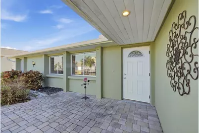 33 Annapolis Lane, Rotonda West, FL 33947 - Photo 2