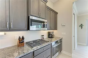 8290 Tracy Cir, Port Charlotte, FL 33981 - Photo 22