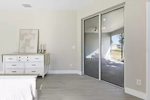 725 Redbud Ct, Englewood, FL 34223 - Photo 20