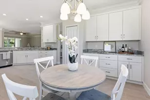 725 Redbud Ct, Englewood, FL 34223 - Photo 12