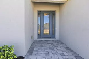 725 Redbud Ct, Englewood, FL 34223 - Photo 8