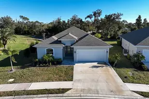 725 Redbud Ct, Englewood, FL 34223 - Photo 2