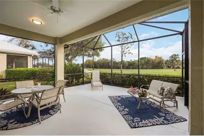 547 Fallbrook Drive, Venice, FL 34292 - Photo 4