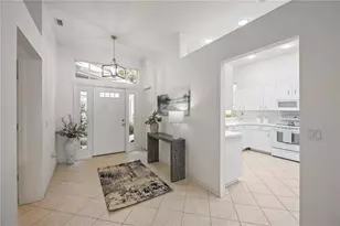 547 Fallbrook Dr, Venice, FL 34292 - Photo 8