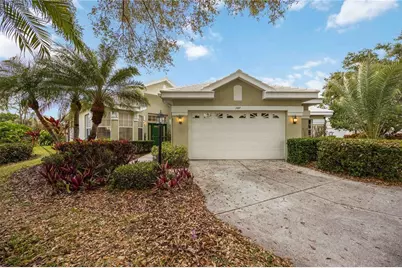 547 Fallbrook Drive, Venice, FL 34292 - Photo 4