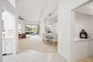 547 Fallbrook Dr, Venice, FL 34292 - Photo 10
