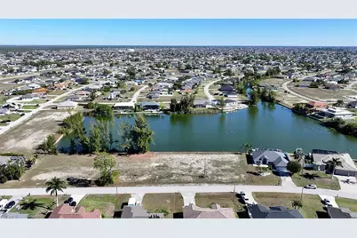 1235 NW 20th Place, Cape Coral, FL 33993 - Photo 22