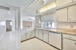 158 SE 26th St, Cape Coral, FL 33904 - Photo 12