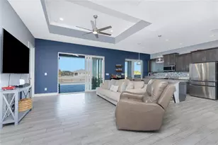 126 Hunter Rd, Rotonda West, FL 33947 - Photo 4