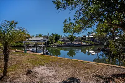 1221 Bayshore Drive, Englewood, FL 34223 - Photo 68