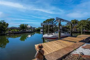 1221 Bayshore Dr, Englewood, FL 34223 - Photo 22