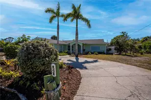 1221 Bayshore Dr, Englewood, FL 34223 - Photo 54