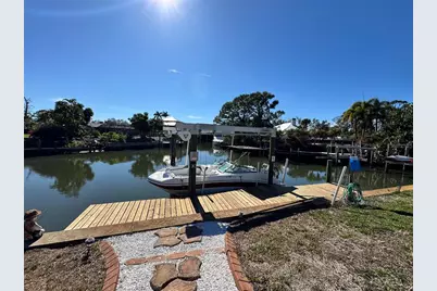 1221 Bayshore Drive, Englewood, FL 34223 - Photo 24