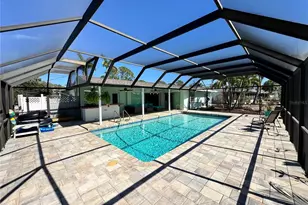 1221 Bayshore Dr, Englewood, FL 34223 - Photo 8