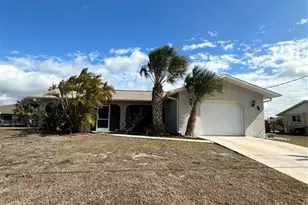 1321 Washington Dr, Englewood, FL 34224 - Photo 2