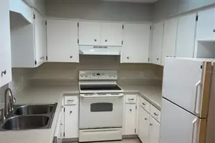 1321 Washington Dr, Englewood, FL 34224 - Photo 6