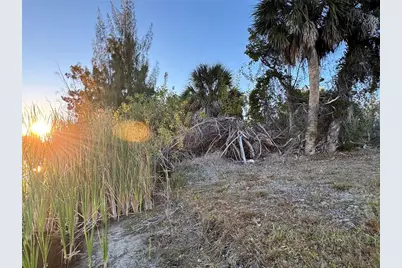 15512 Lakeland Circle, Port Charlotte, FL 33981 - Photo 8