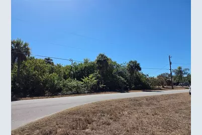 698 Lomond Drive, Port Charlotte, FL 33953 - Photo 6