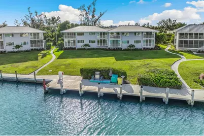5852 Gasparilla Road #M11, Boca Grande, FL 33921 - Photo 2