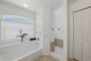 9436 Spring Cir, Port Charlotte, FL 33981 - Photo 18