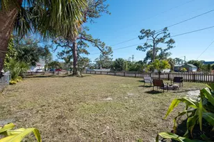 260 Cocoanut Ave, Englewood, FL 34223 - Photo 40