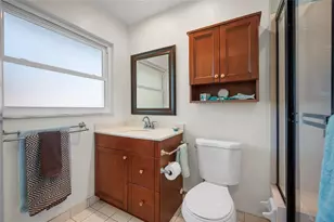 556 S Neponsit Dr, Venice, FL 34293 - Photo 14