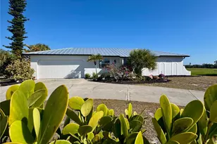 118 Rotonda Cir, Rotonda West, FL 33947 - Photo 1