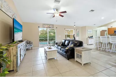 10379 Calumet Boulevard, Port Charlotte, FL 33981 - Photo 4