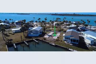 7500 Park Pointe Drive #45, Englewood, FL 34224 - Photo 2