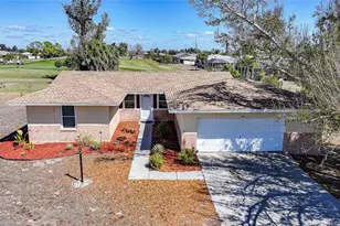 60 Rotonda Cir, Rotonda West, FL 33947 - Photo 2