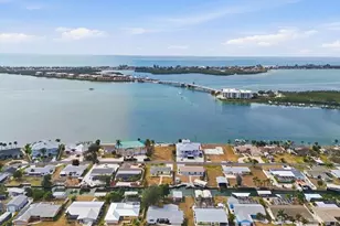 1455 Lemon Bay Dr, Englewood, FL 34223 - Photo 40