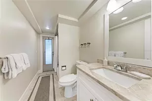 21 S Golfview Rd, Rotonda West, FL 33947 - Photo 34