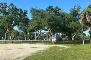 135 Godfrey Ave NE, Port Charlotte, FL 33952 - Photo 36