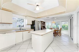 257 Park Forest Blvd, Englewood, FL 34223 - Photo 6