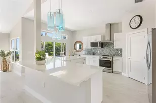 4087 Pelican Shores Cir, Englewood, FL 34223 - Photo 10