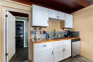 2186 Oyster Creek Dr, Englewood, FL 34224 - Photo 28