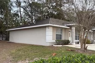 3630 NE 8th Pl, Ocala, FL 34470 - Photo 2