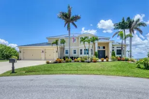 12438 Prather Ave, Port Charlotte, FL 33981 - Photo 4