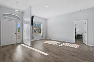 2668 Clovelon St, North Port, FL 34291 - Photo 8