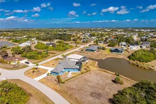 401 Albatross Rd, Rotonda West, FL 33947 - Photo 76