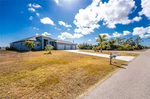 401 Albatross Rd, Rotonda West, FL 33947 - Photo 64