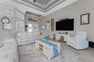 401 Albatross Rd, Rotonda West, FL 33947 - Photo 8