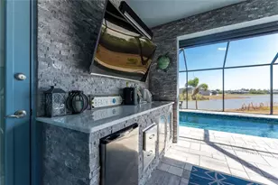 401 Albatross Rd, Rotonda West, FL 33947 - Photo 50