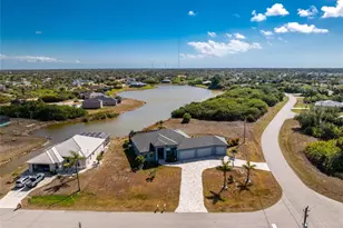 401 Albatross Rd, Rotonda West, FL 33947 - Photo 68