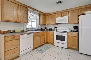 1533 Crest Dr, Englewood, FL 34223 - Photo 14